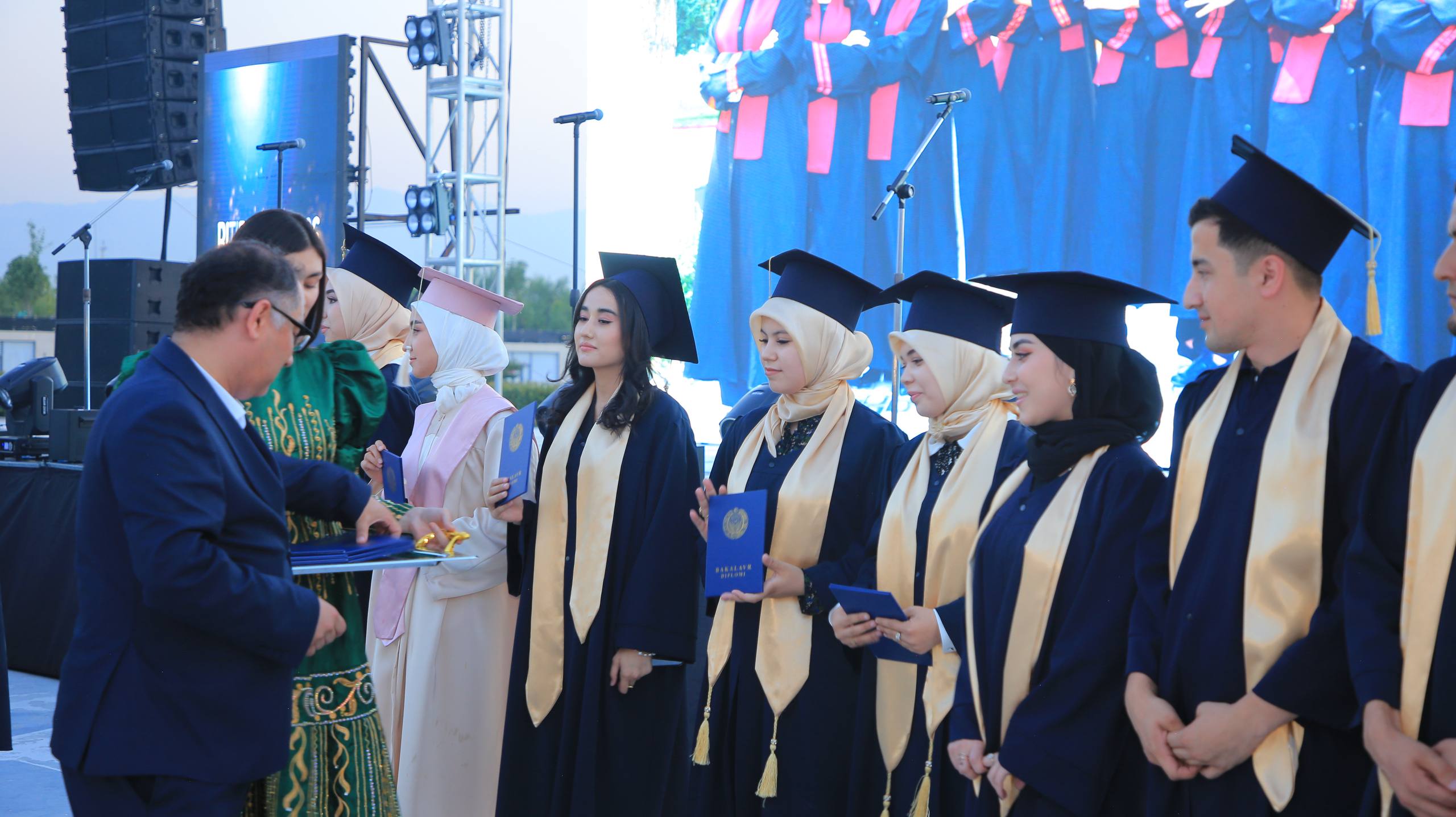 Xorijiy fuqarolar uchun onlayn qabul